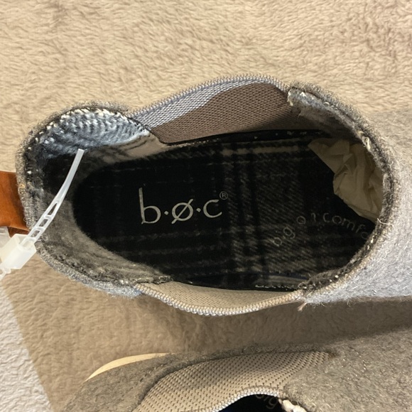 b.o.c. Charcoal Ankle Boots - Picture 6 of 7